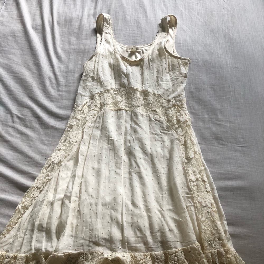 Super cute dress!
